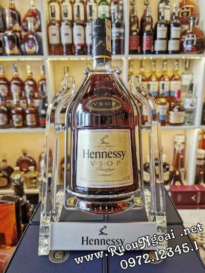 Kệ Rượu Hennessy VSOP 1500ml